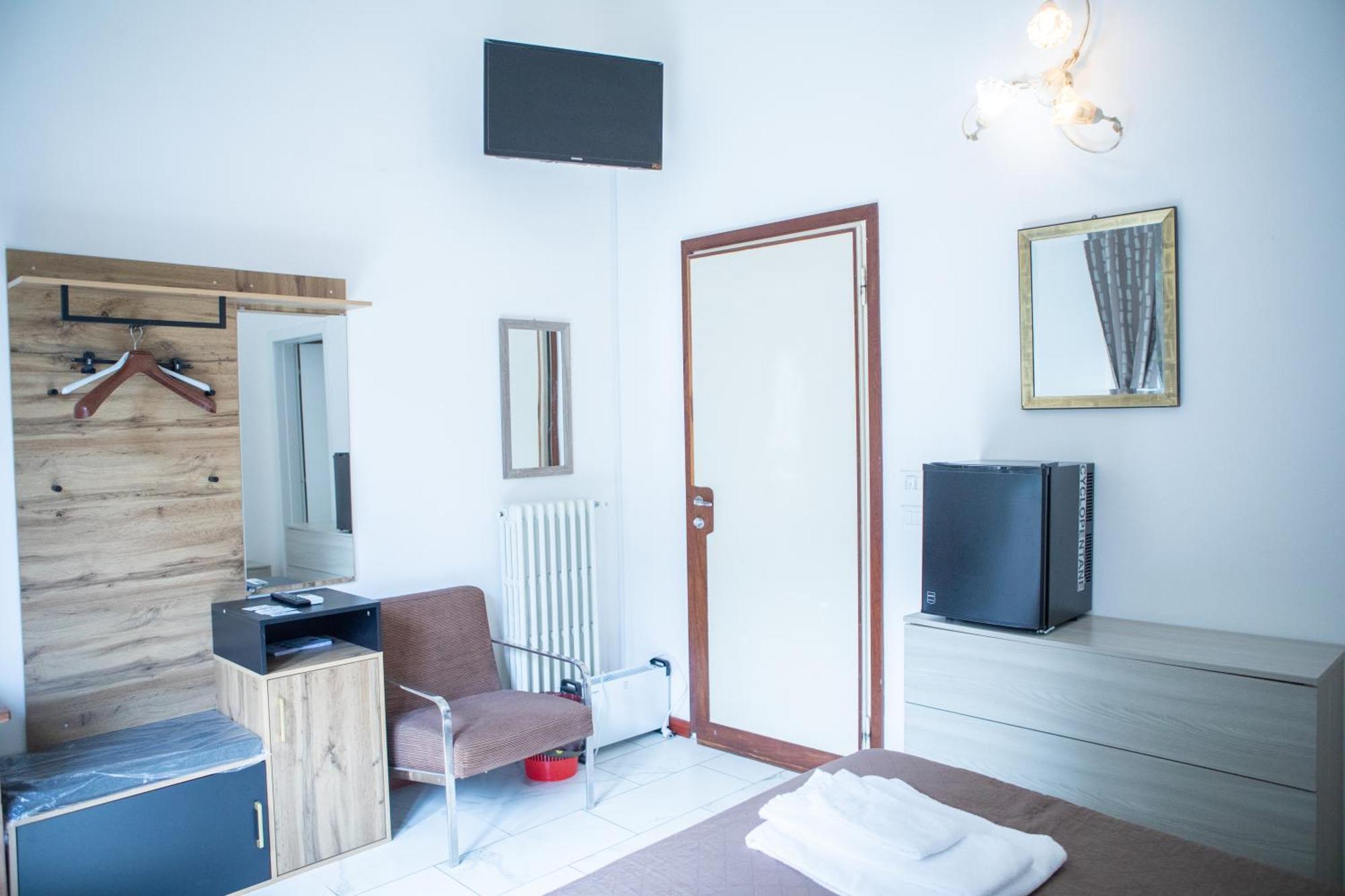 Villa Giove Rooms Prato  Dış mekan fotoğraf