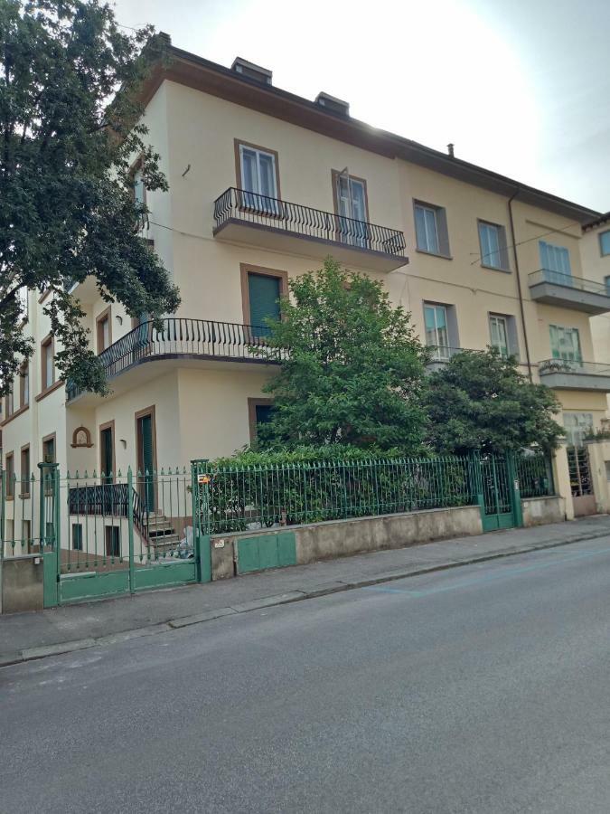 Villa Giove Rooms Prato  Dış mekan fotoğraf